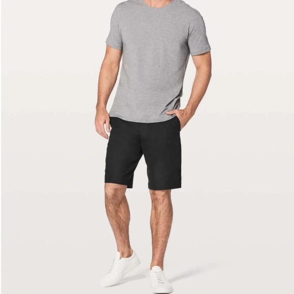 Lululemon Men’s Commission Short Relaxed Warpstreme Fabric 11